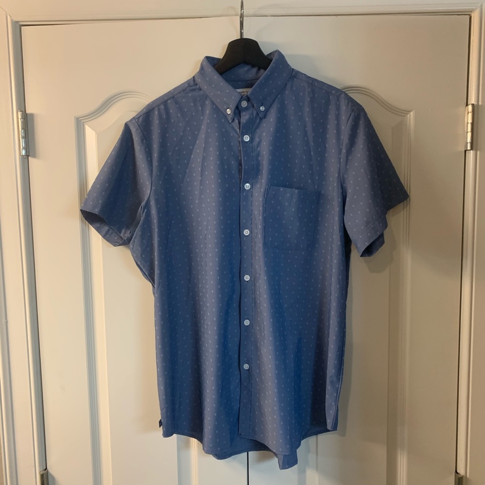 Mizzen+Main performance dress shirt